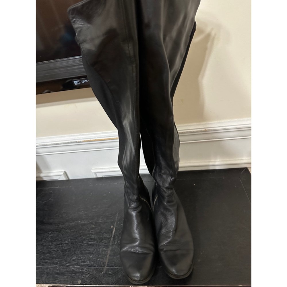 Michael Kors women’s black leather riding boots 7.5 GUC